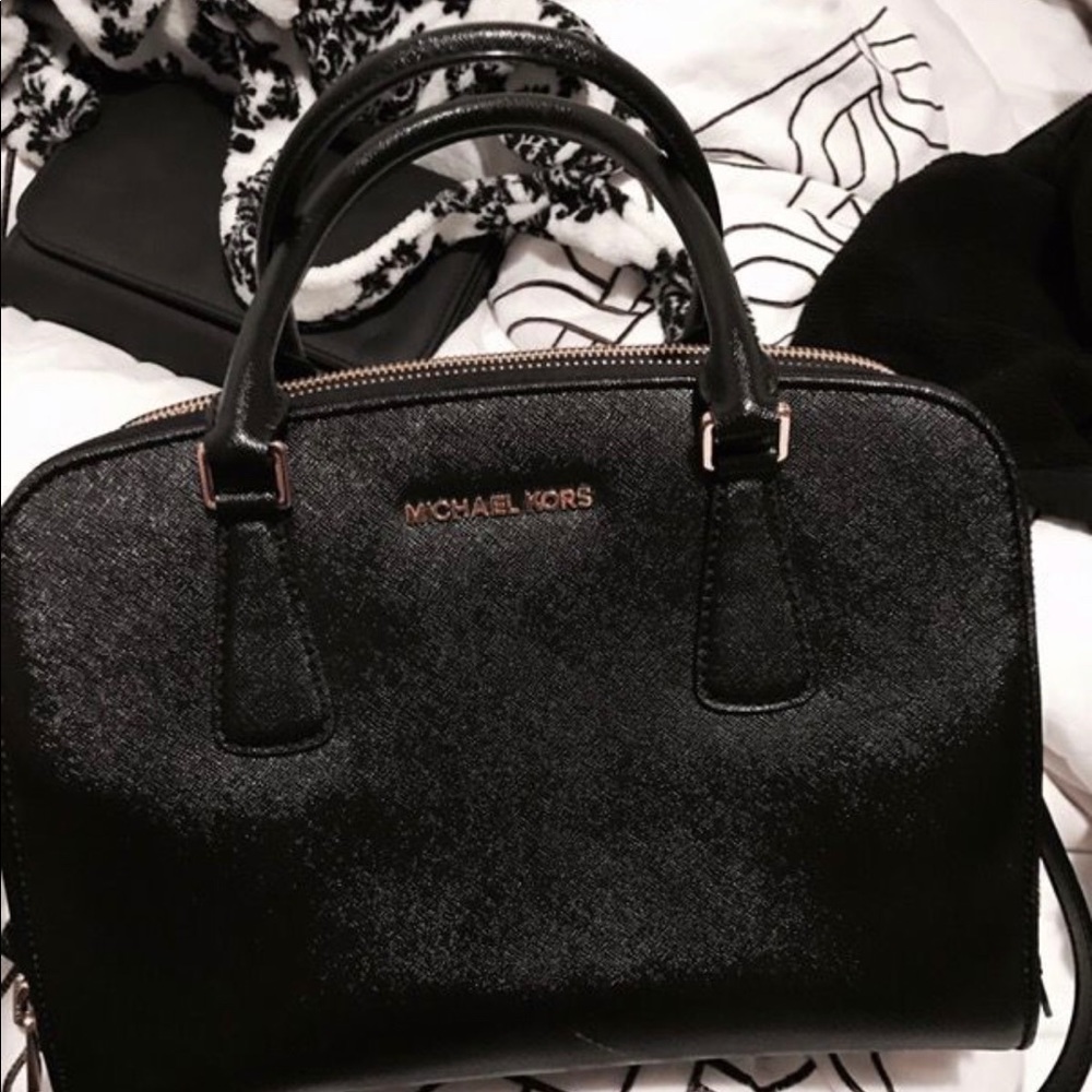 Michael Kors black leather shoulder handbag
